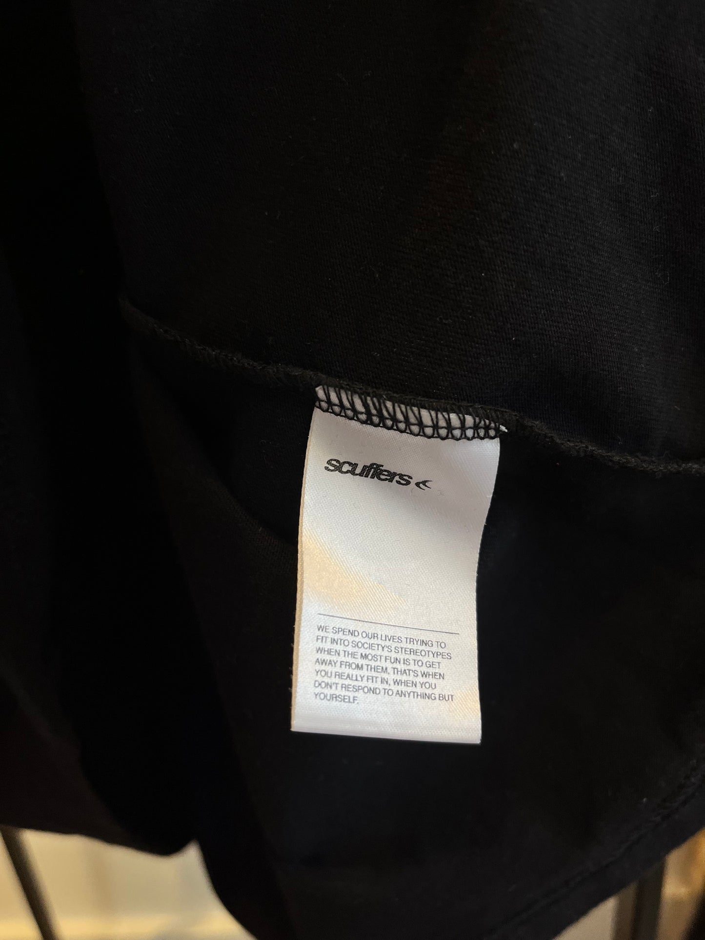 Scuffers Black T-Shirt - Medium