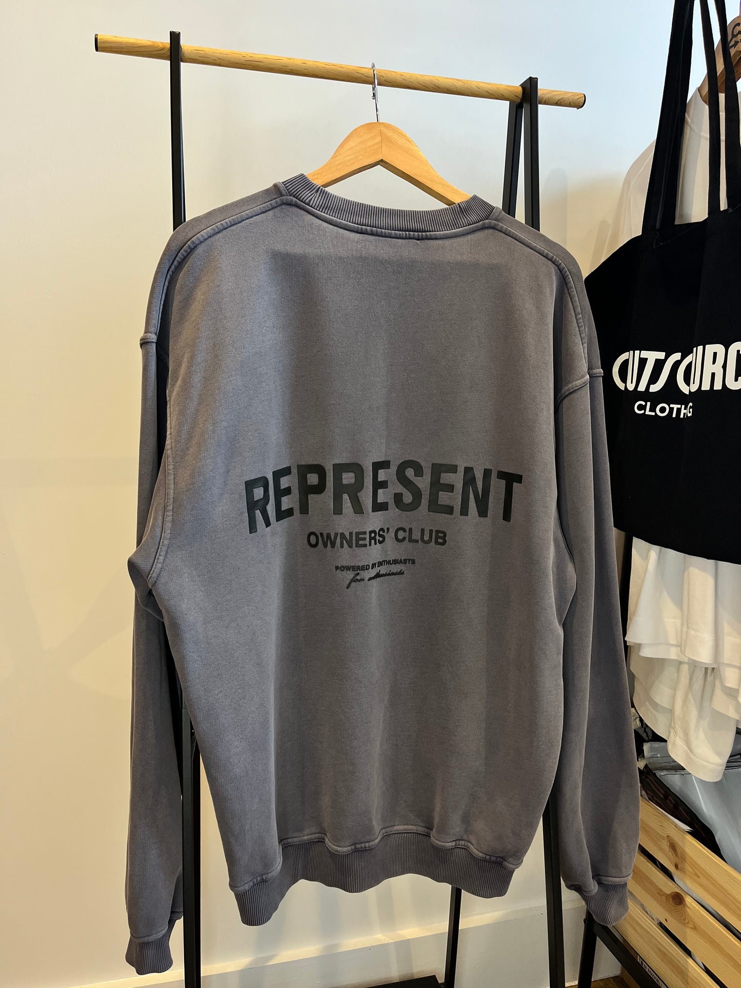 Represent Storm Sweatshirt - Medium