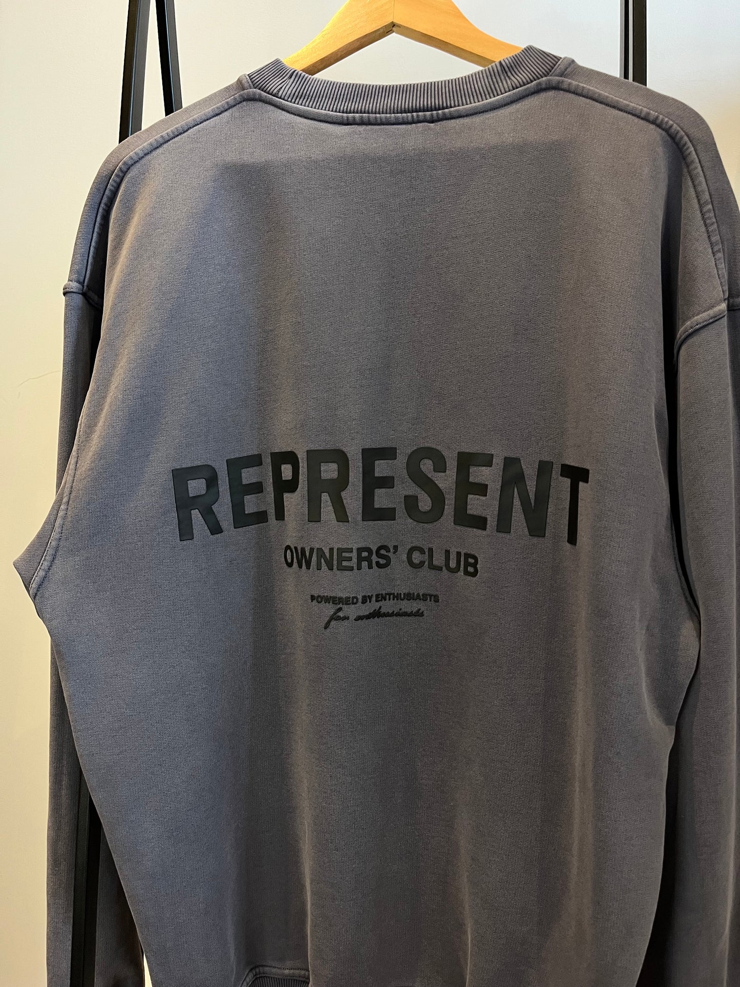 Represent Storm Sweatshirt - Medium