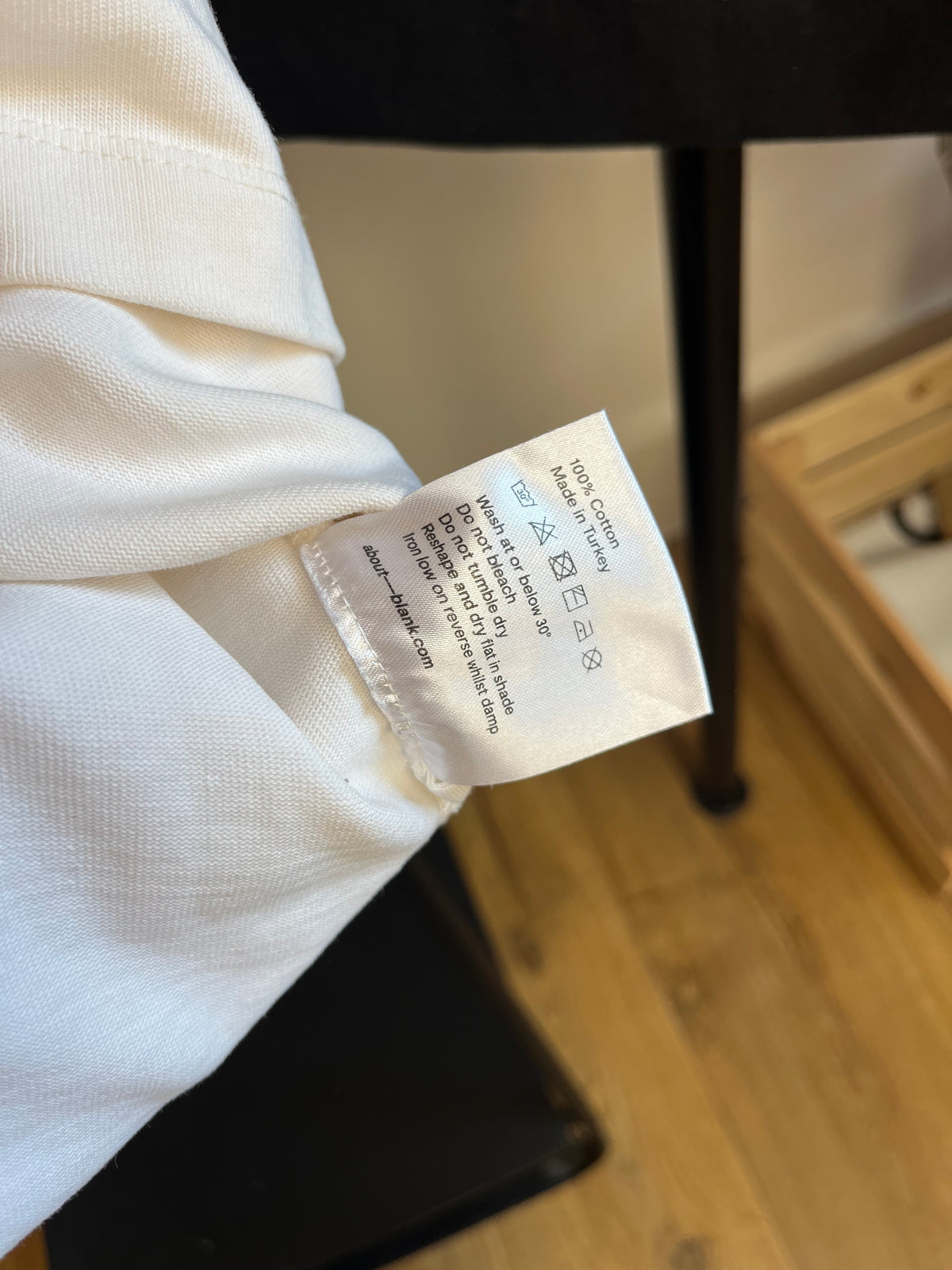 About:Blank Off White T-Shirt - Large