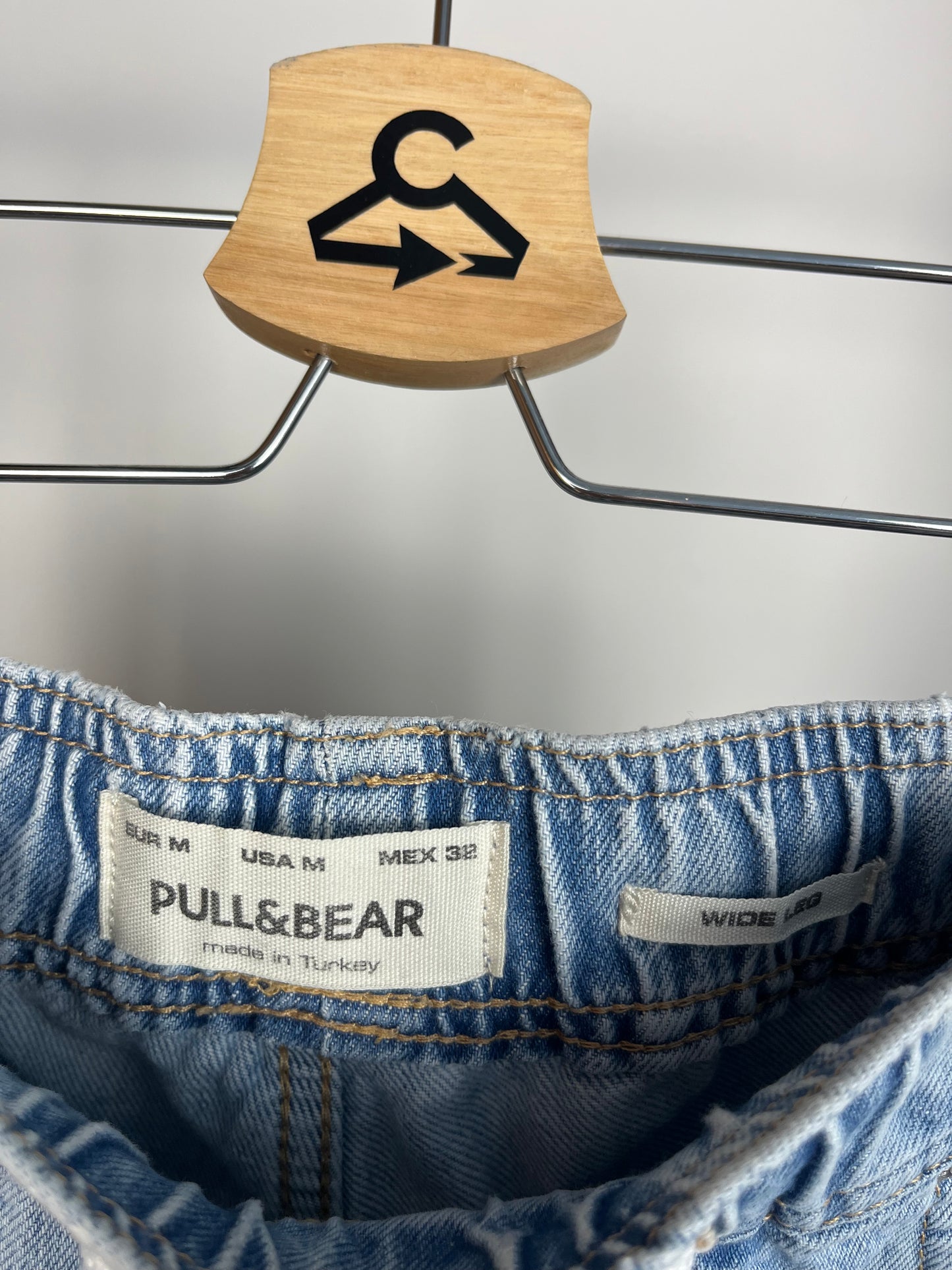 Pull & Bear Light Blue Jeans - Medium