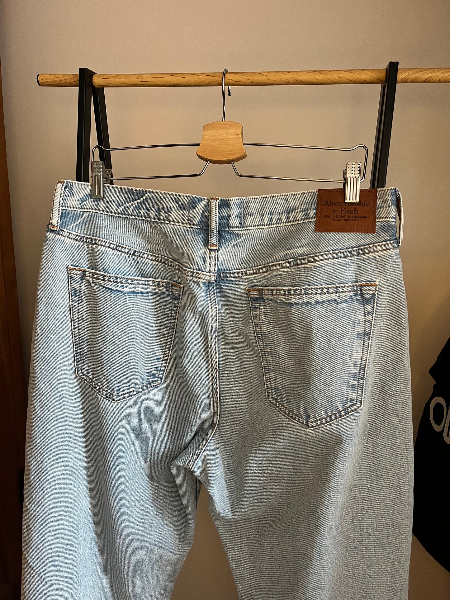Abercrombie Light Blue Jeans W34 L30