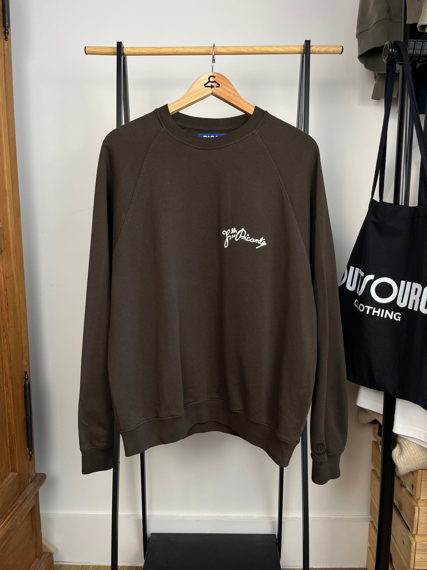 Picante Brown Sweatshirt - Medium