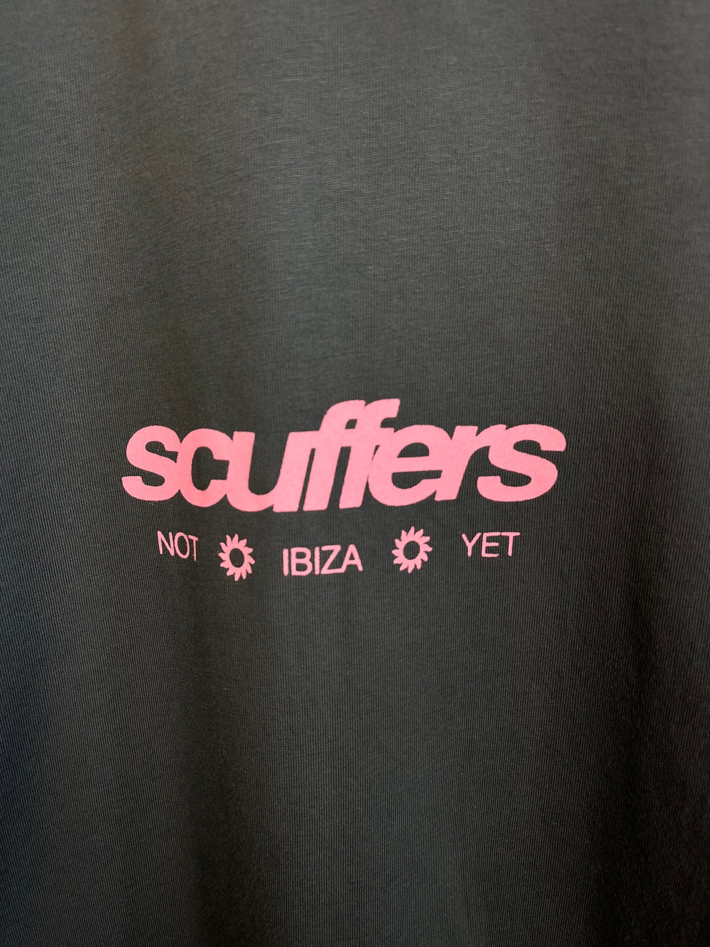 Scuffers Green T-Shirt - Medium