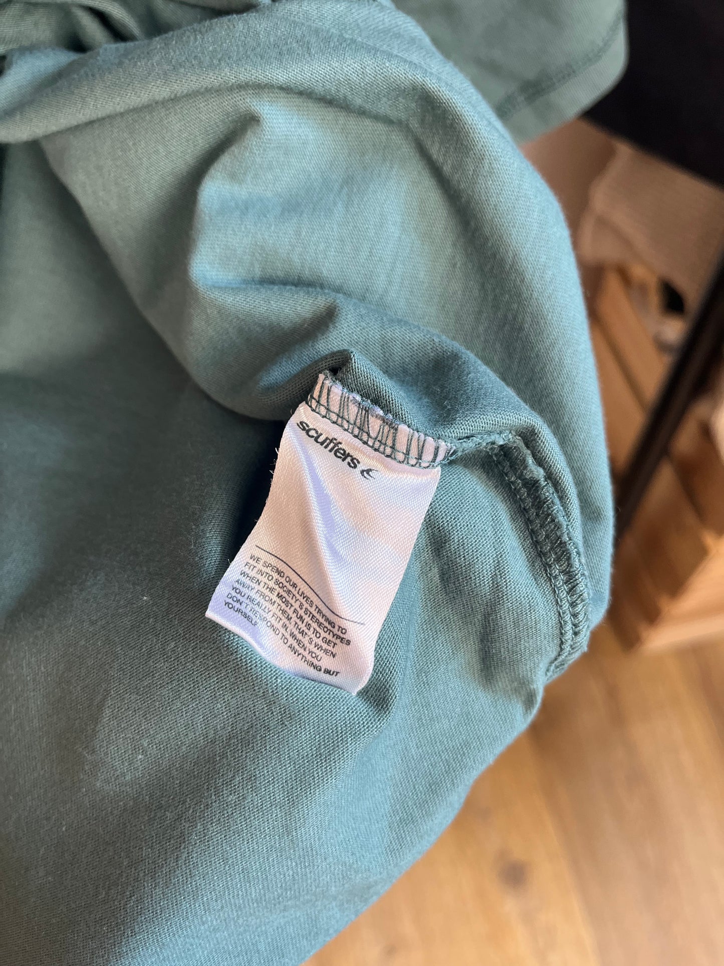 Scuffers Green T-Shirt - Medium