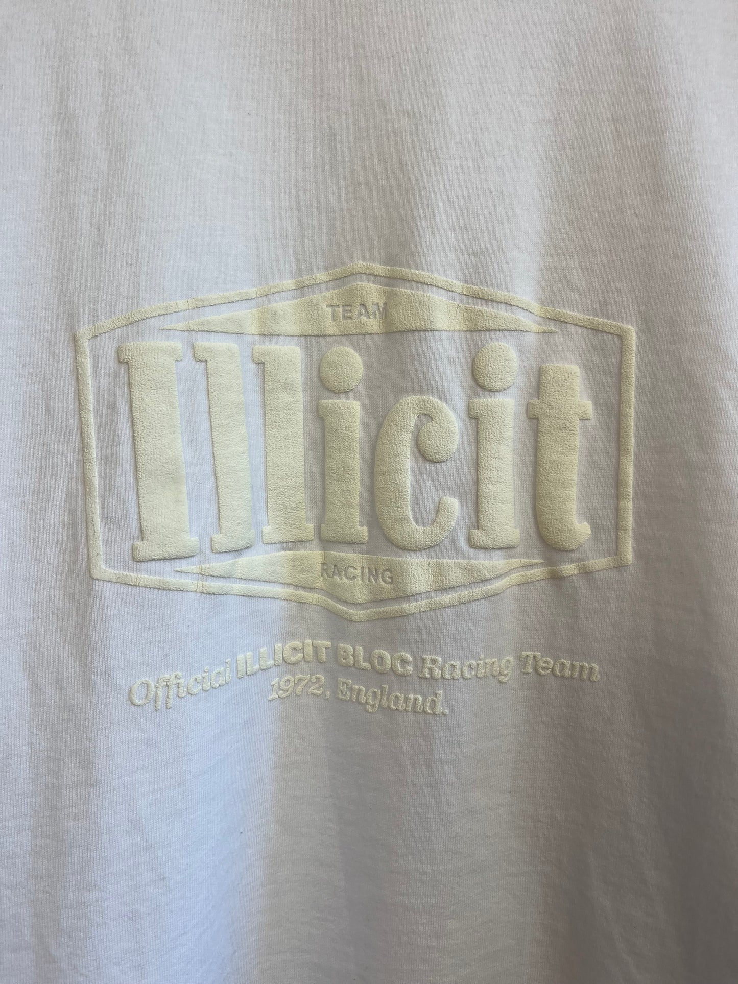 Illicit Bloc White T-Shirt - Medium