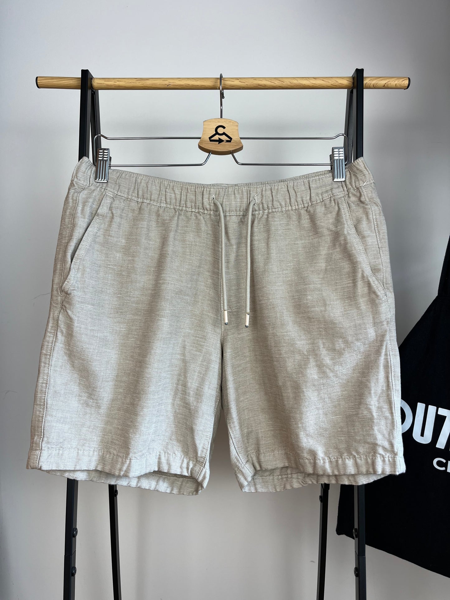 Abercrombie Beige Shorts - Medium