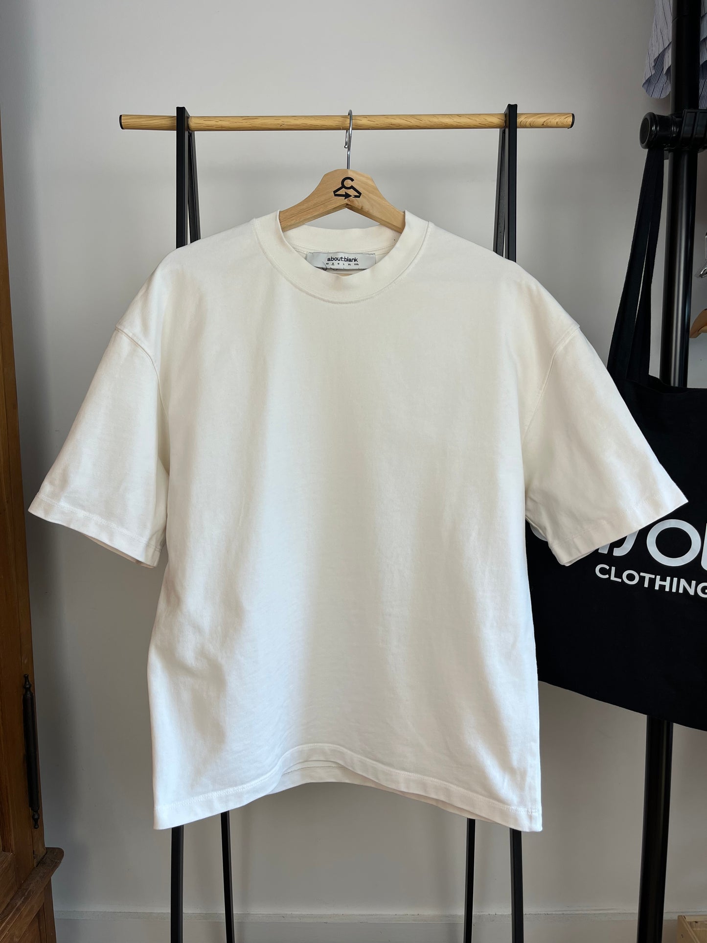 About:Blank Off White T-Shirt - Small