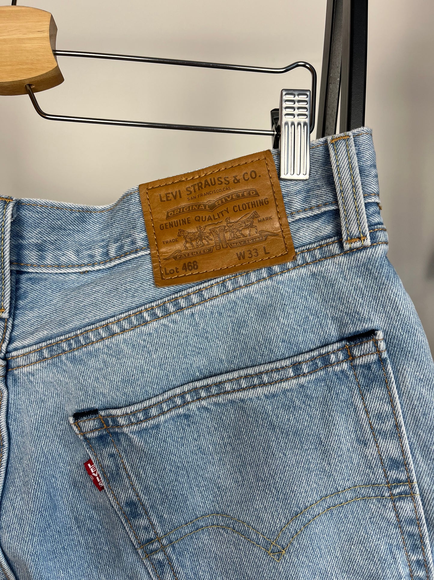 Levi’s 468 Light Blue Denim Shorts - W33