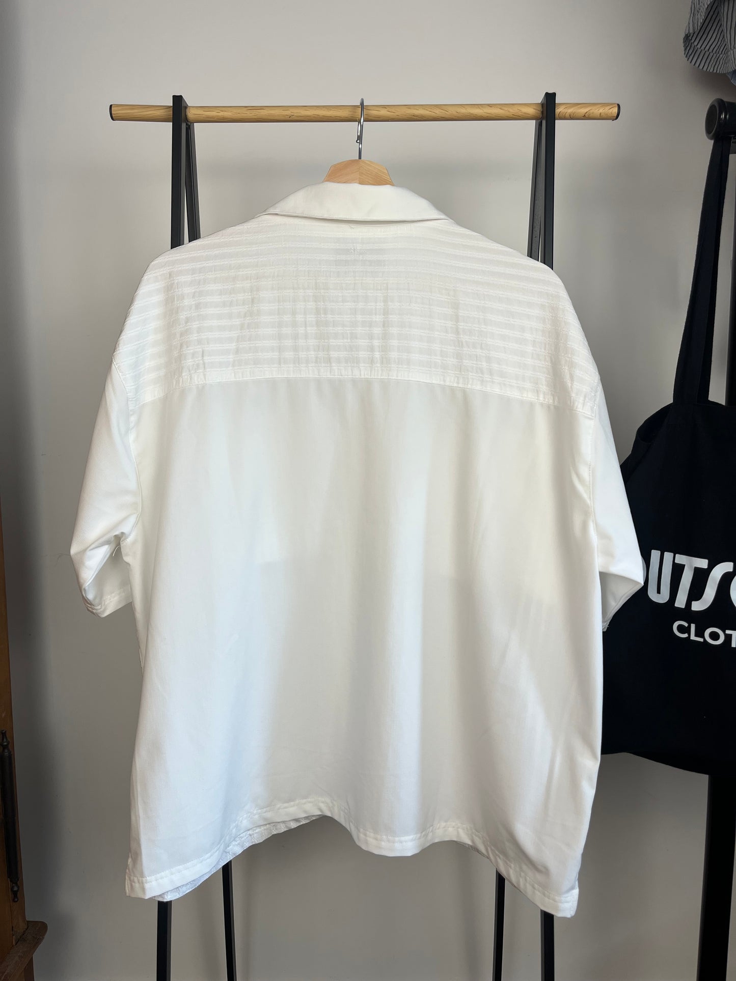 33mm White Shirt - Large