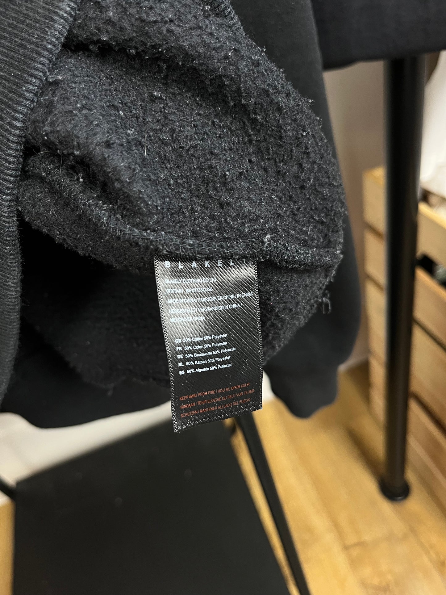 Blakely Black Sweatshirt - Large