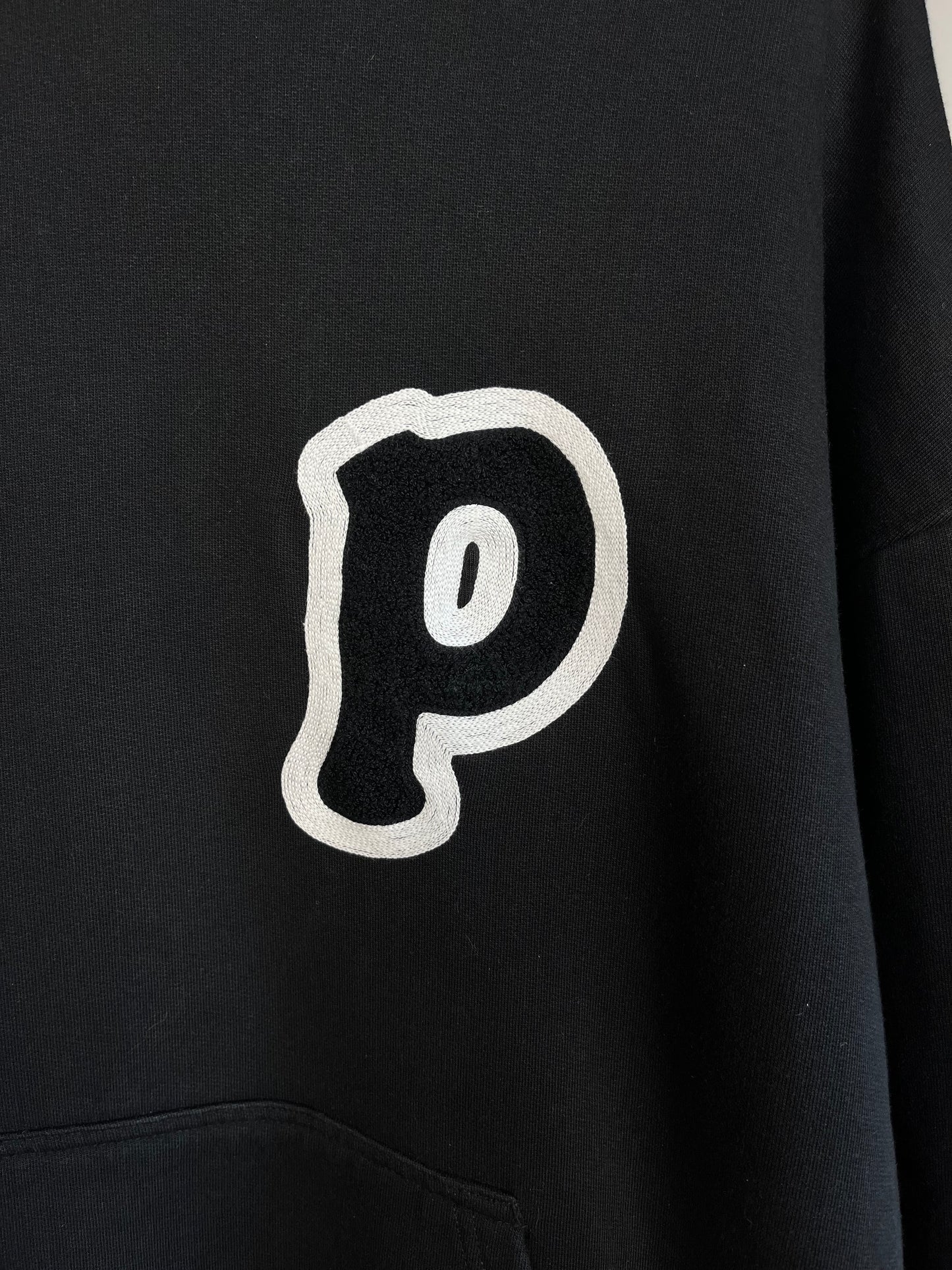 Picante Black Hoodie - XL