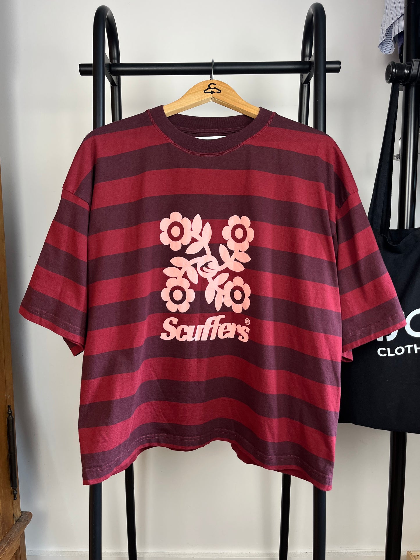 Scuffers Red Striped T-Shirt - XL