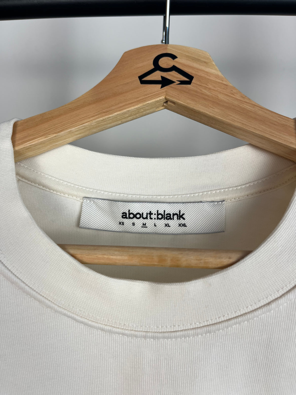 About:Blank Cream T-Shirt - Medium