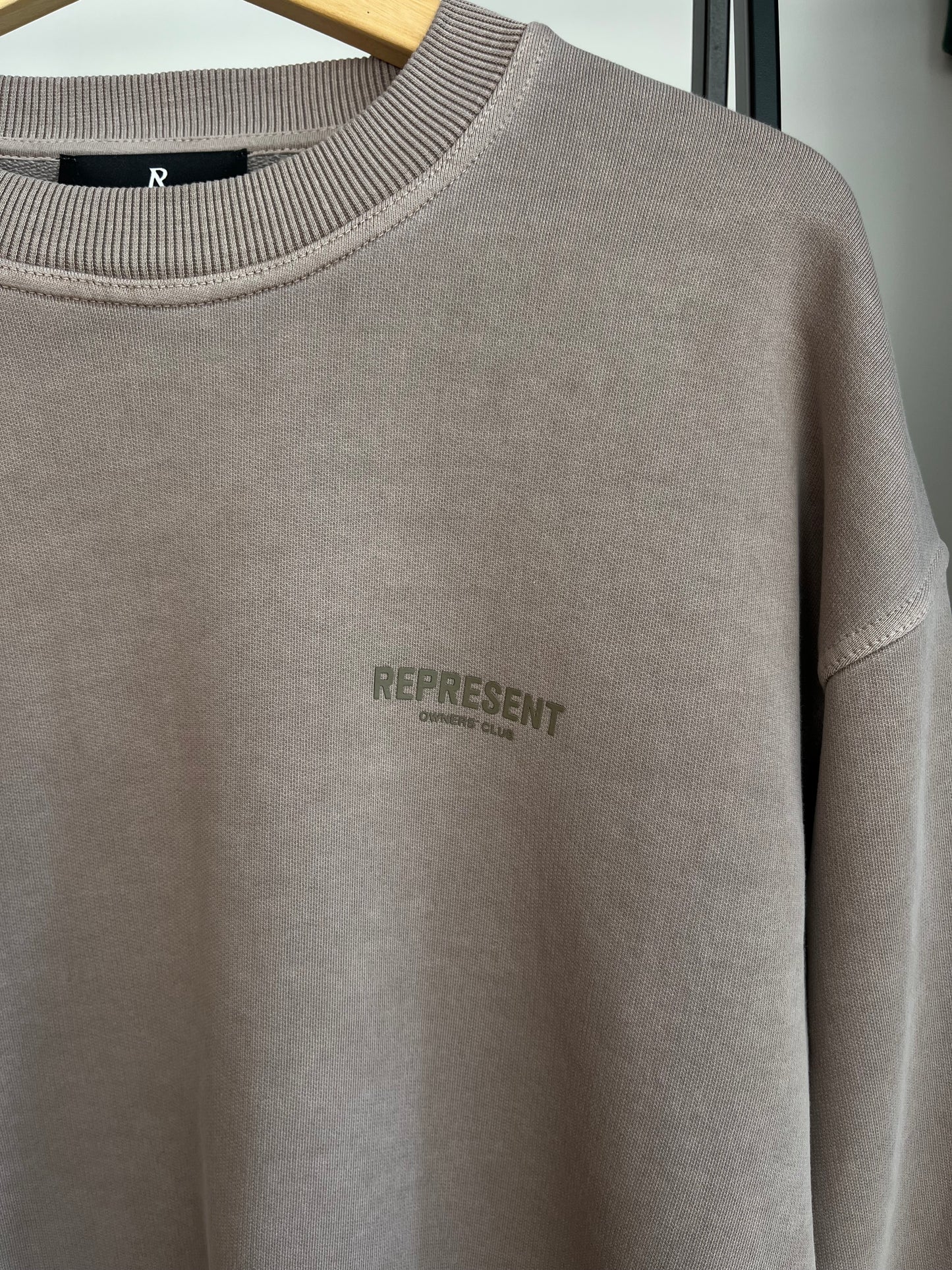 Represent Mushroom Sweatshirt - Medium