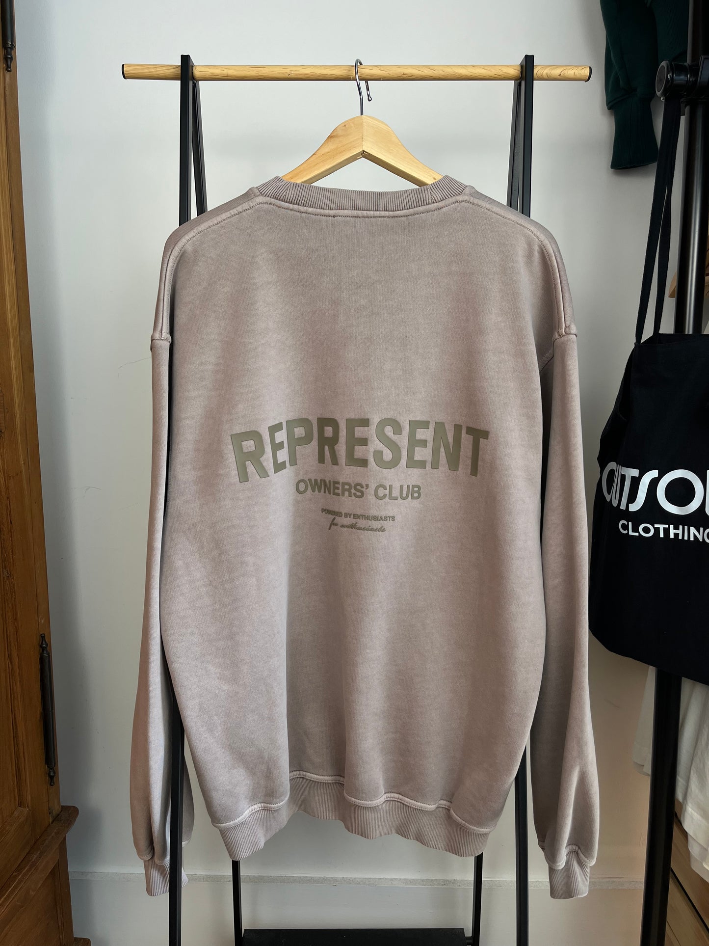 Represent Mushroom Sweatshirt - Medium