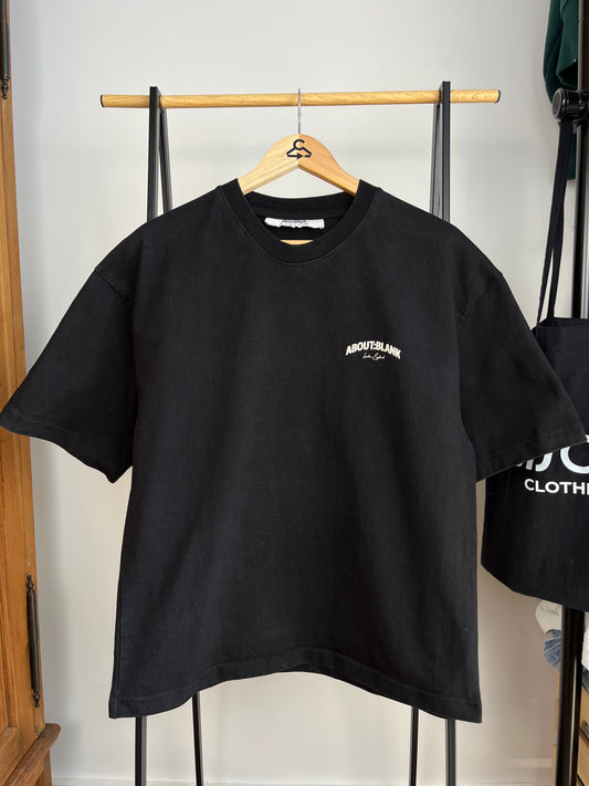 About:Blank Black T-shirt - Medium