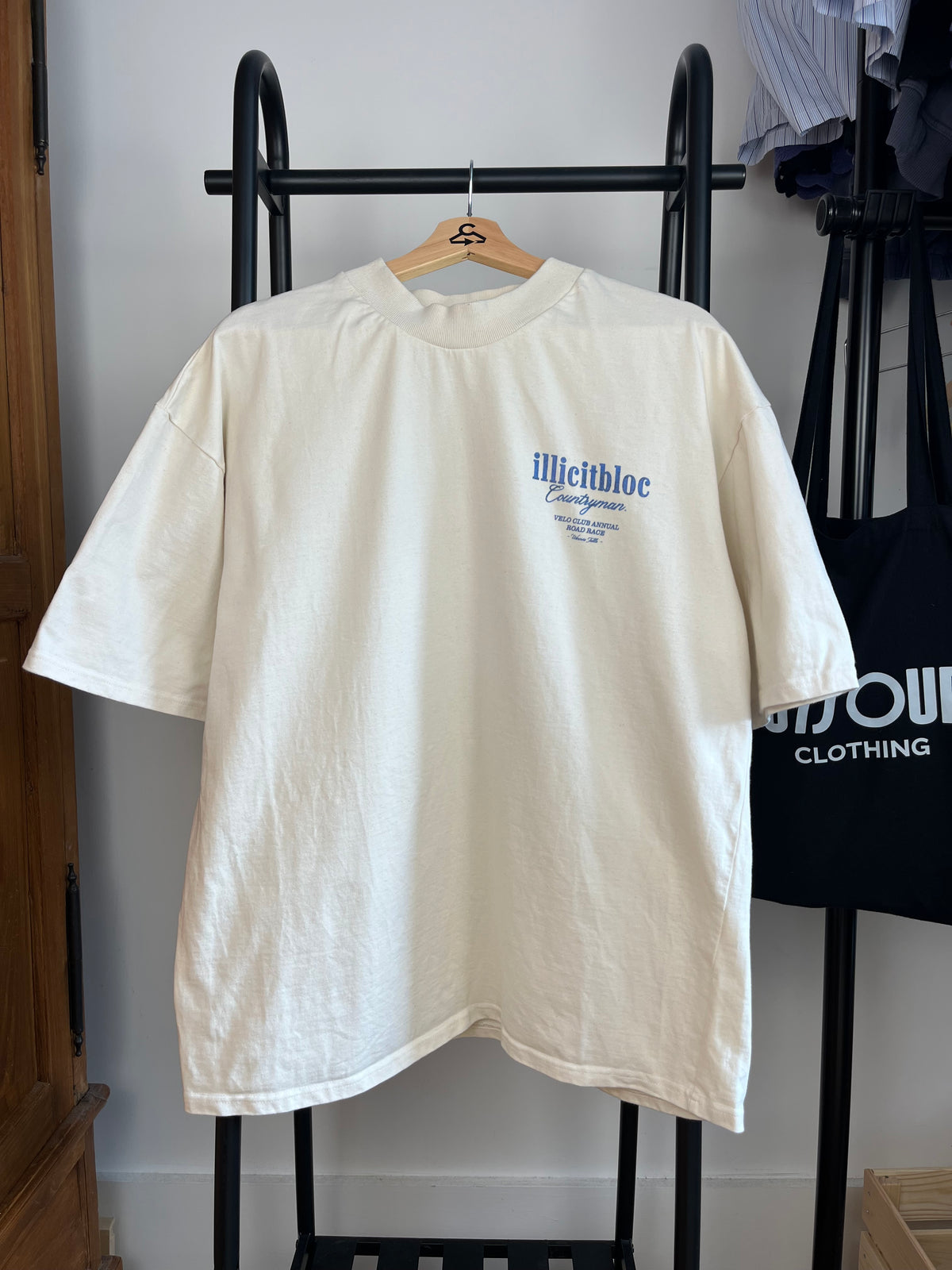 Illicit Bloc Cream T-Shirt - Medium