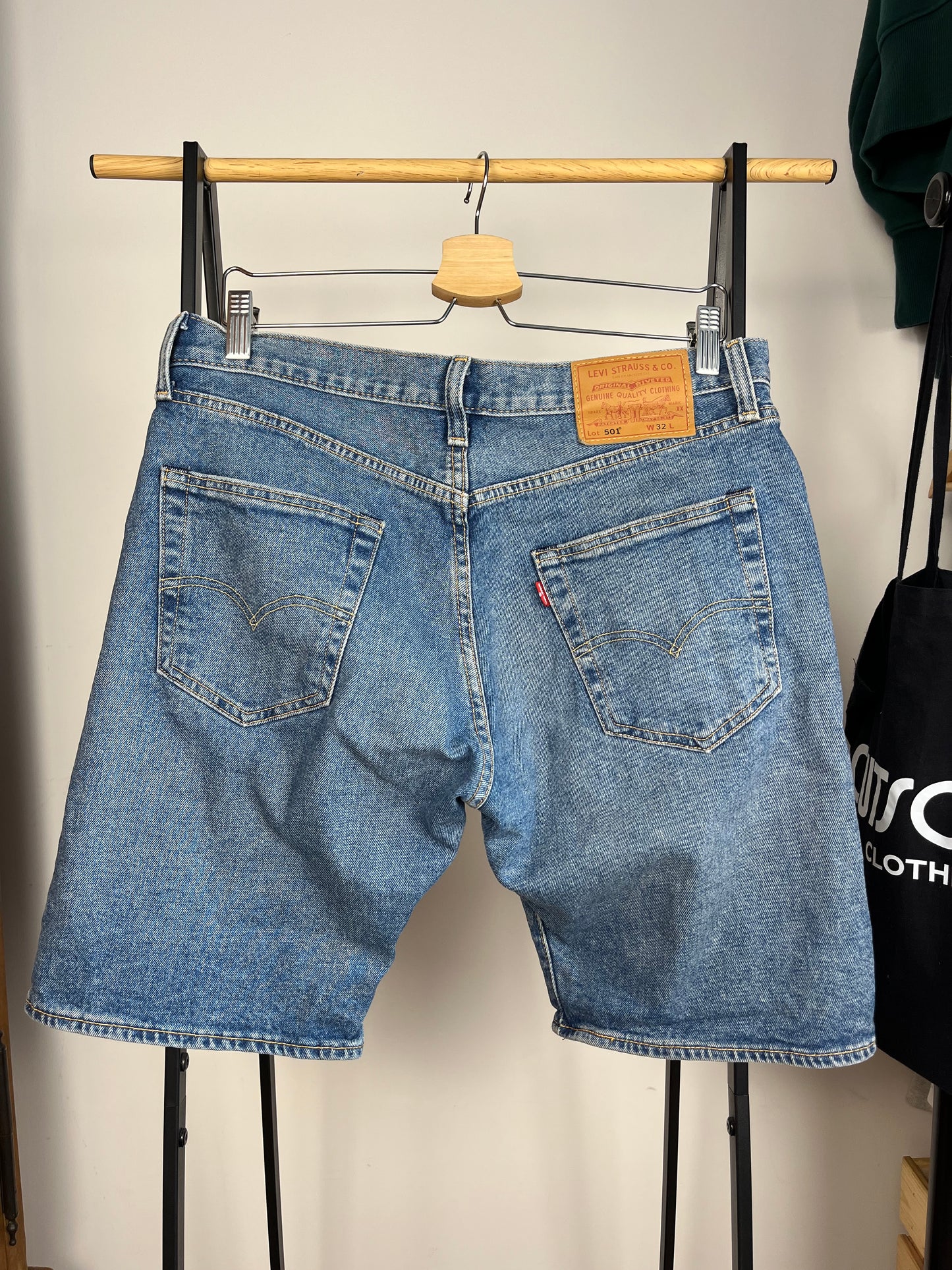 Levi’s 501 Blue Shorts - W32