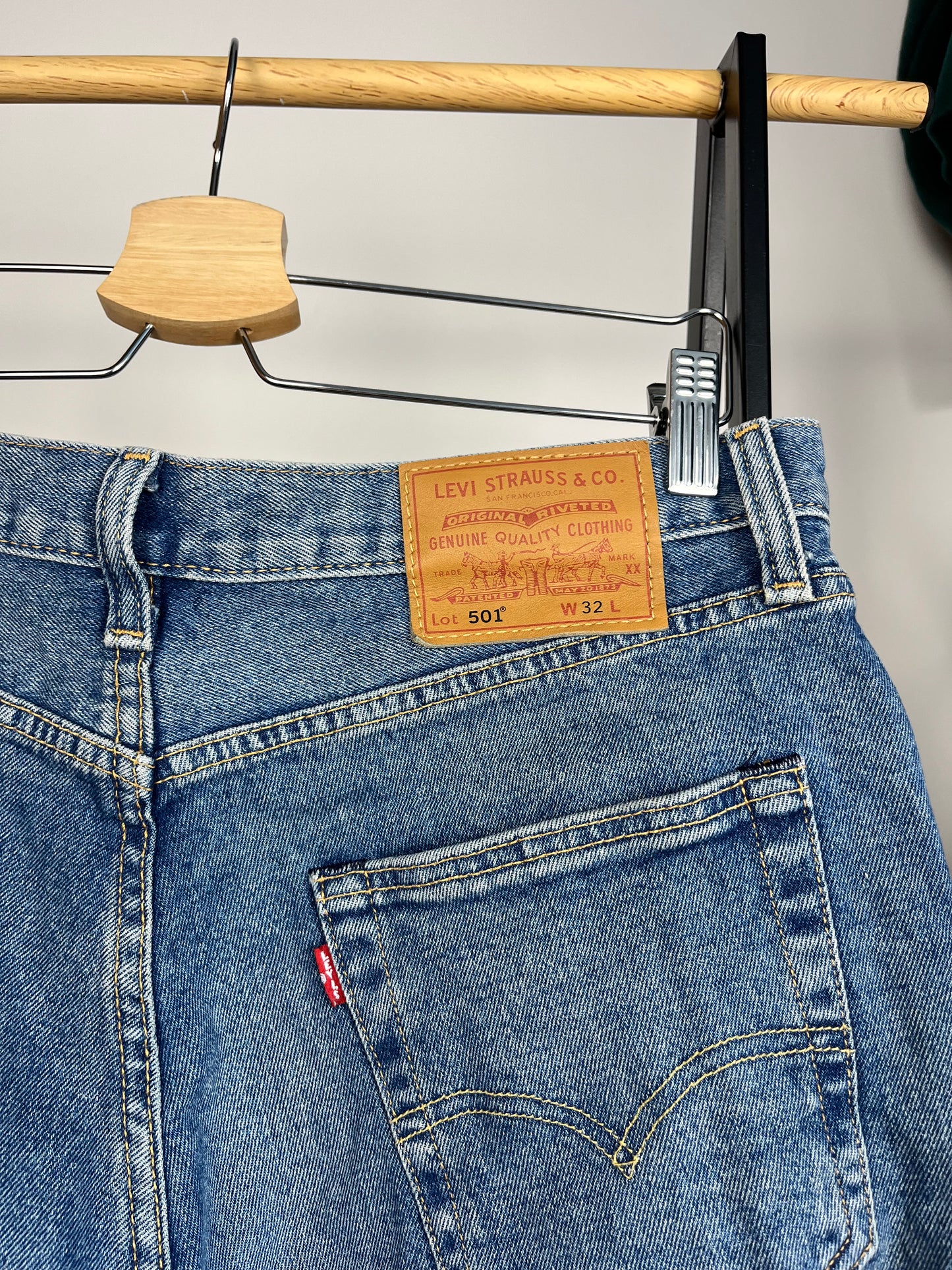 Levi’s 501 Blue Shorts - W32