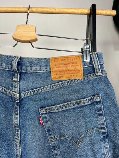 Levi’s 501 Blue Shorts - W32