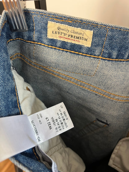 Levi’s 501 Blue Shorts - W32