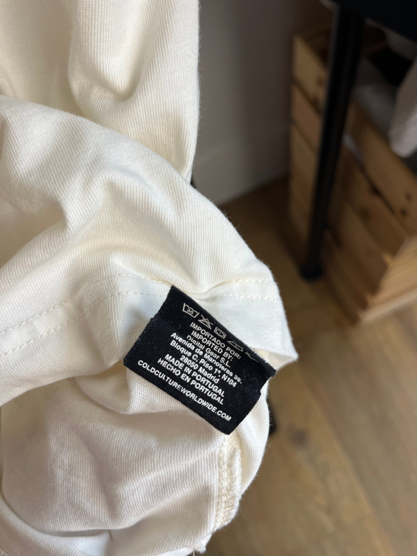 Cold Culture Off White T-Shirt - Medium