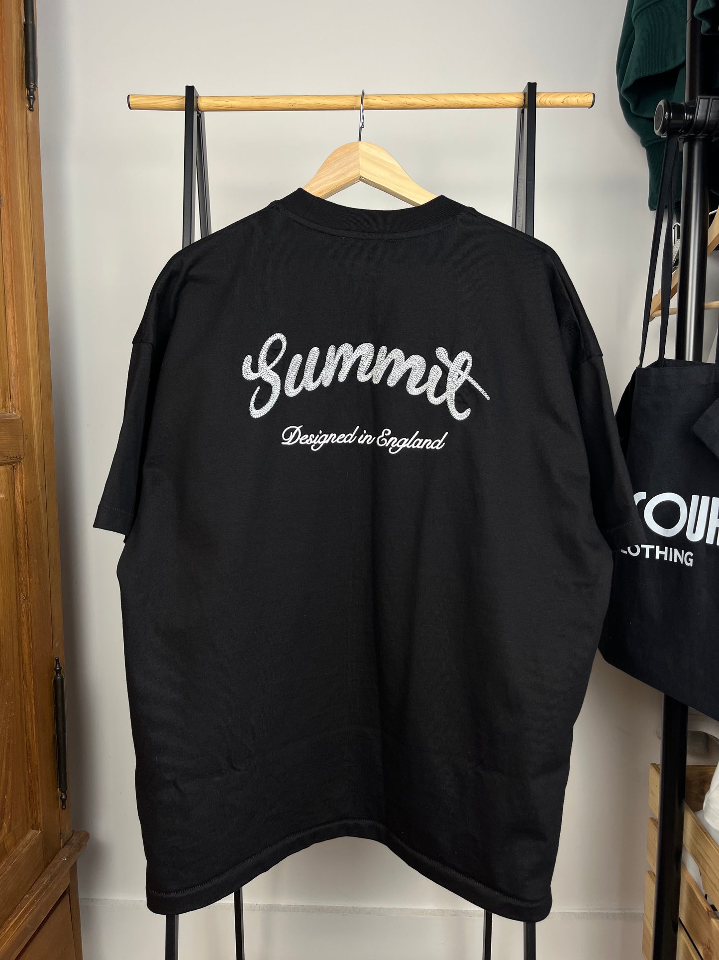 Summit Black T-Shirt - XL