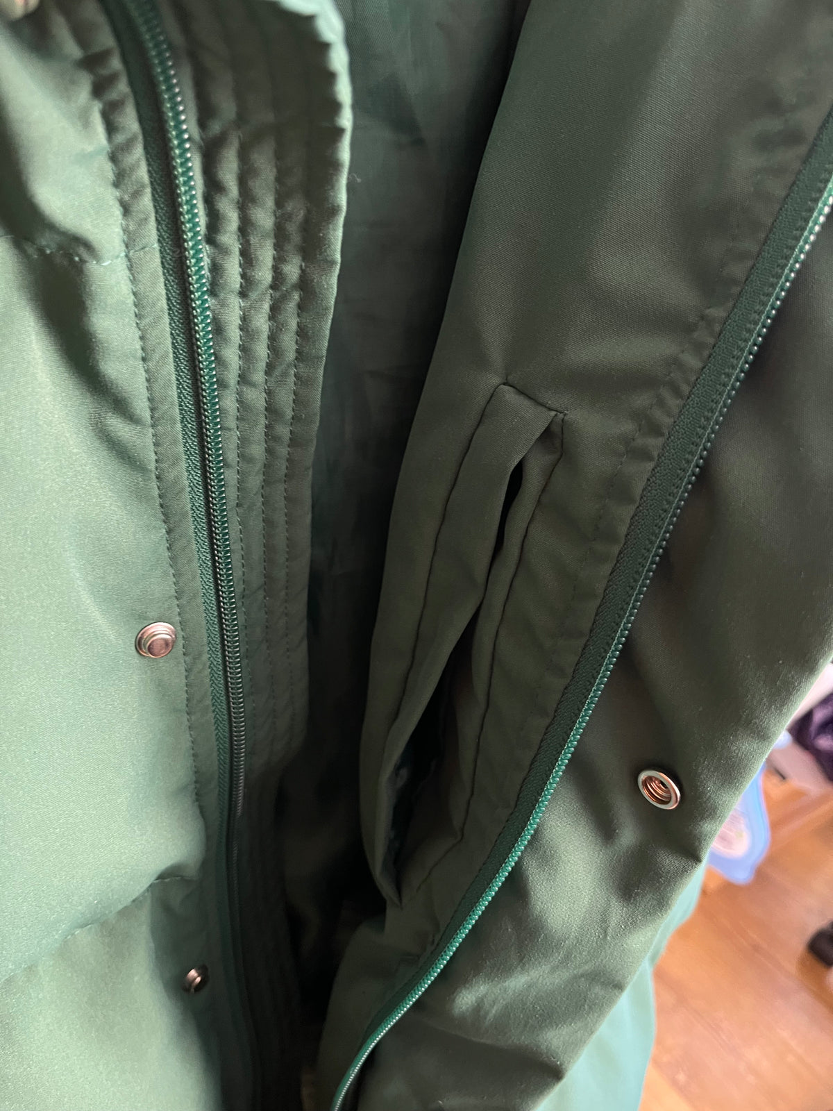 Bound Green Puffer Coat - Large