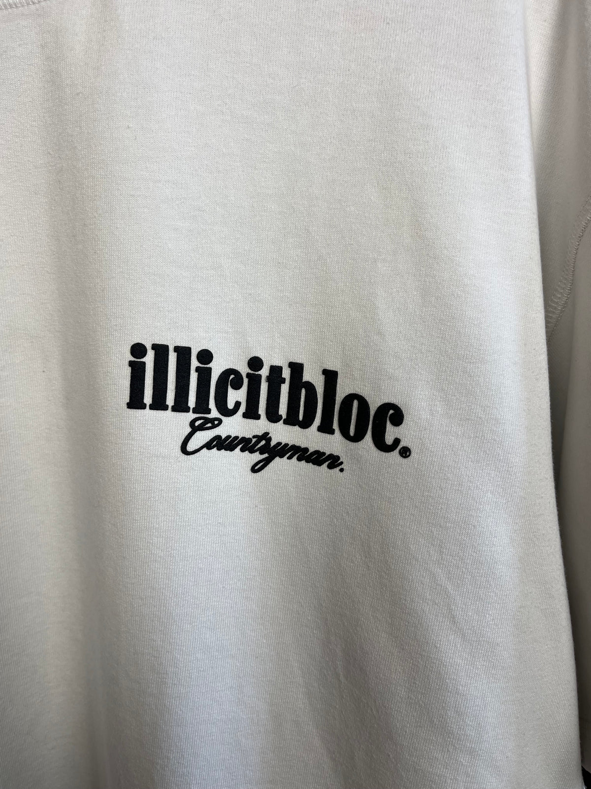 Illicit Bloc White T-Shirt - Small