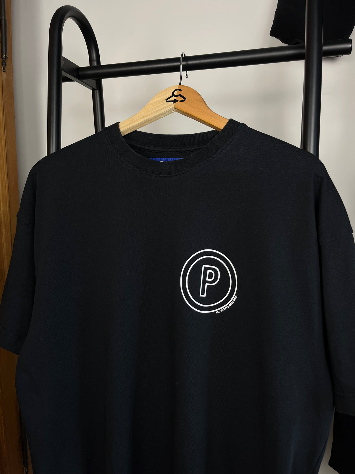 Picante Black T-Shirt - Medium