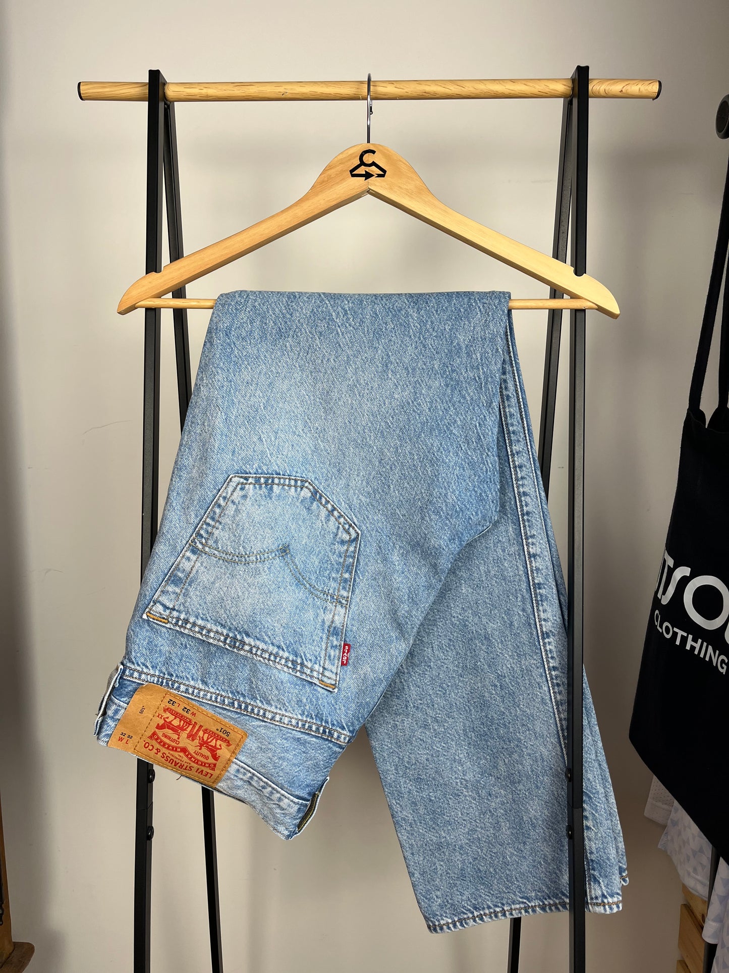 Levi’s 501 Light Blue Lightweight Jeans W32 L32
