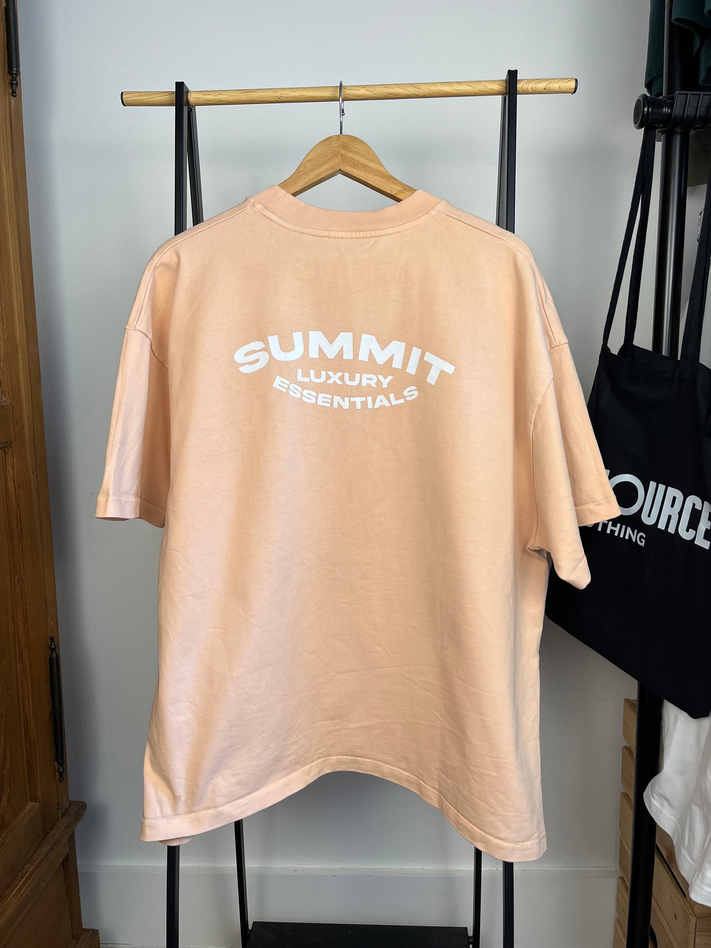 Summit Light Orange/Peach T-shirt - XL