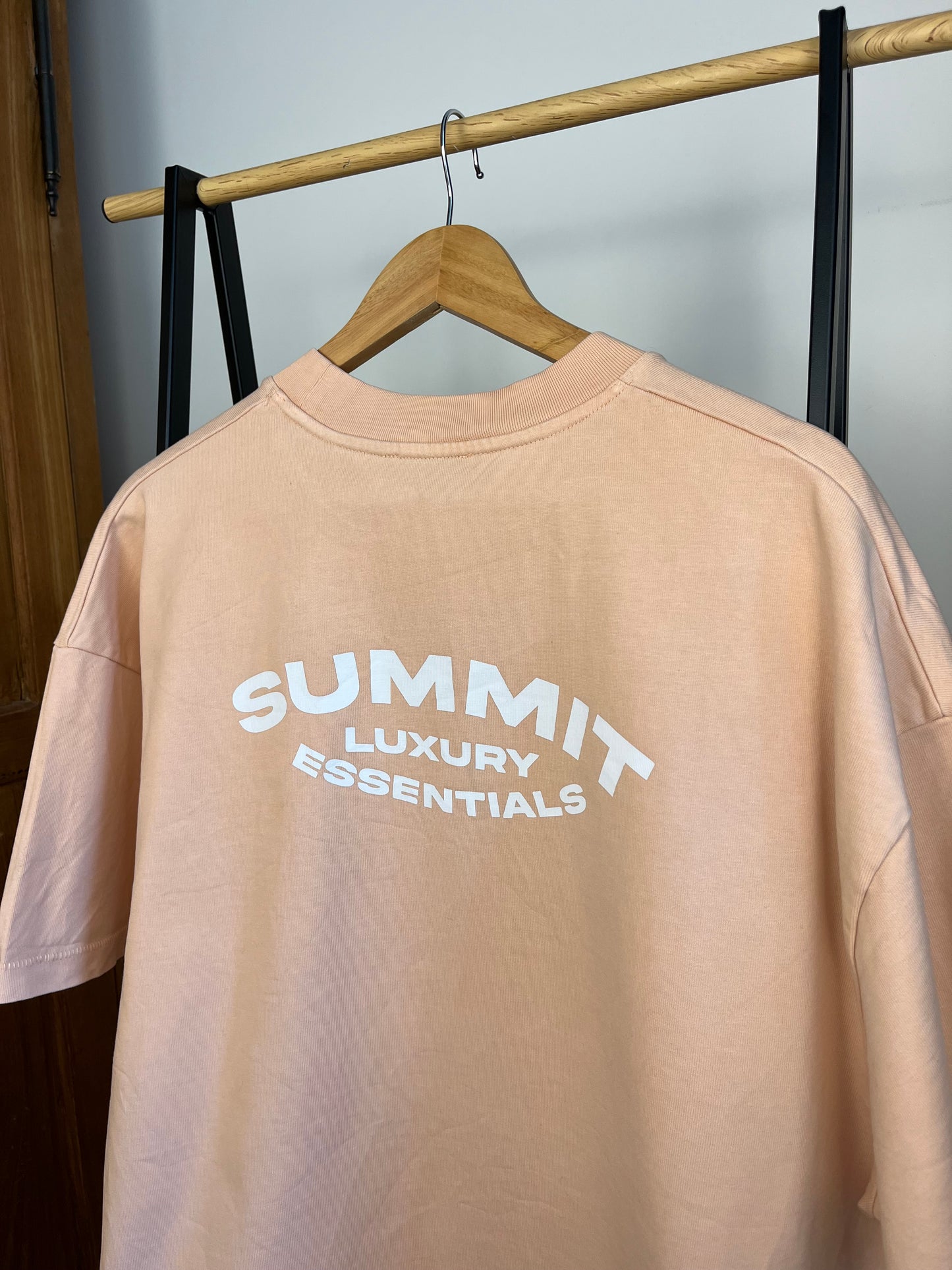 Summit Light Orange/Peach T-shirt - XL