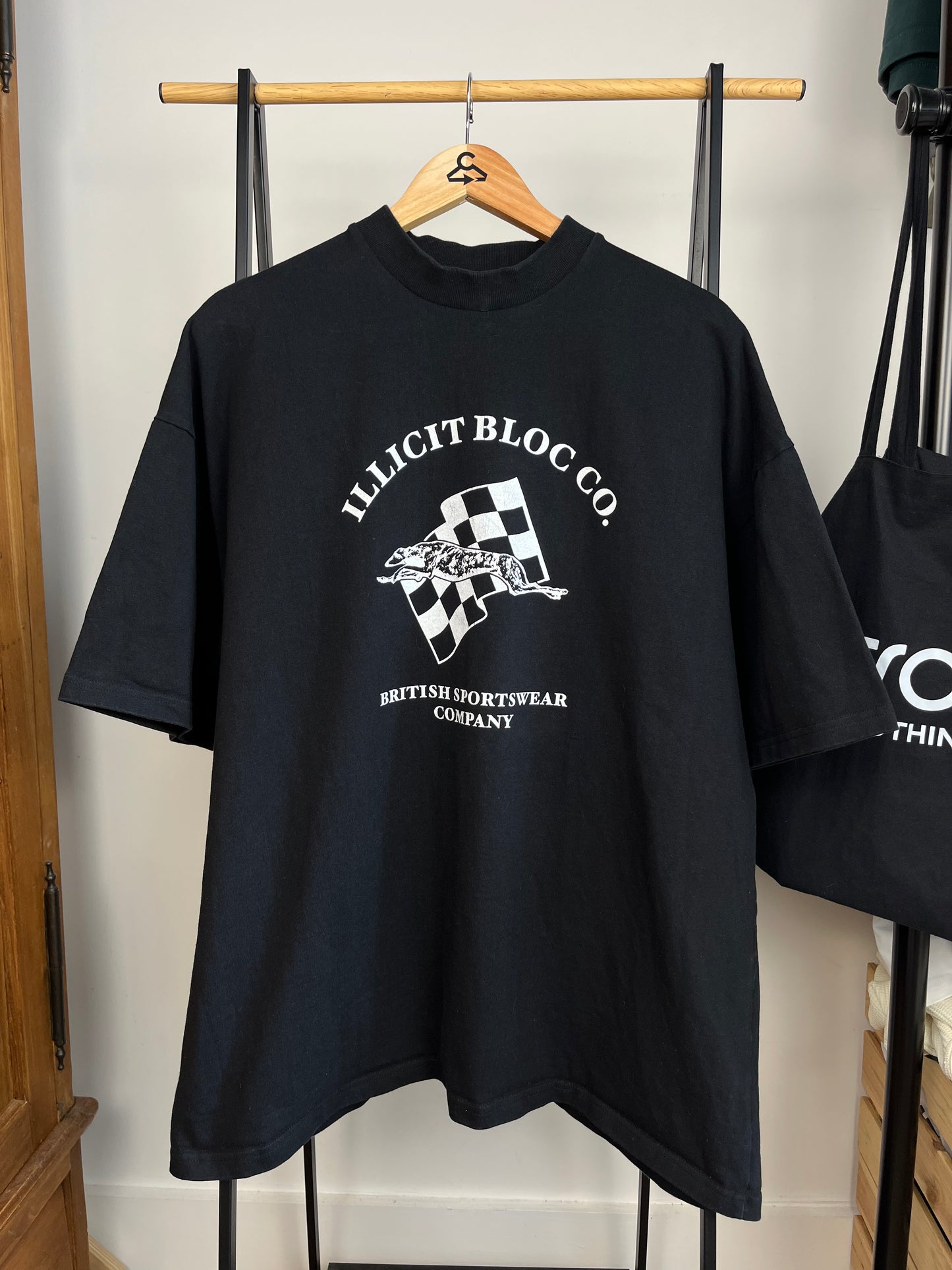 Illicit Bloc Black T-Shirt - XL