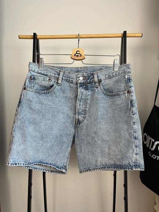 Levi’s 501 Light Blue Shorts - W33
