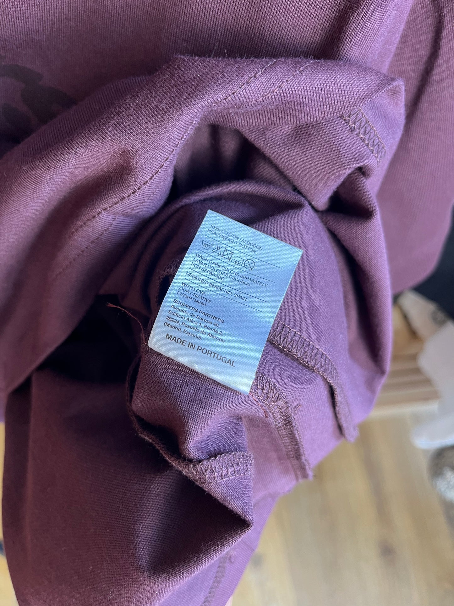 Scuffers Burgundy Cropped T-Shirt - Small/XS