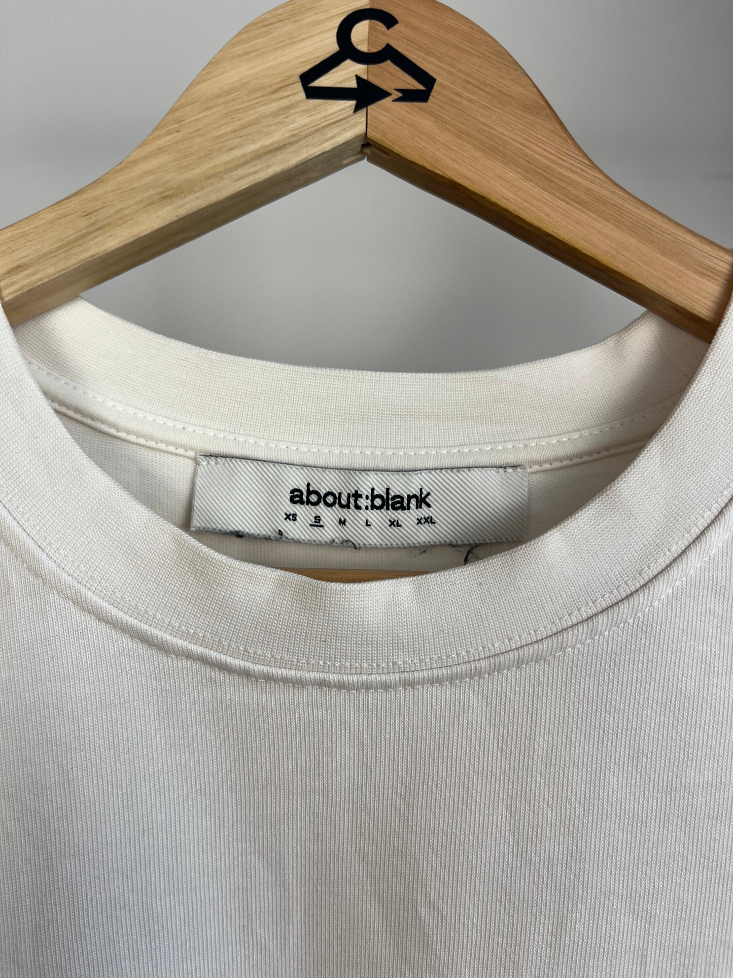 About:Blank Off White T-Shirt - Small