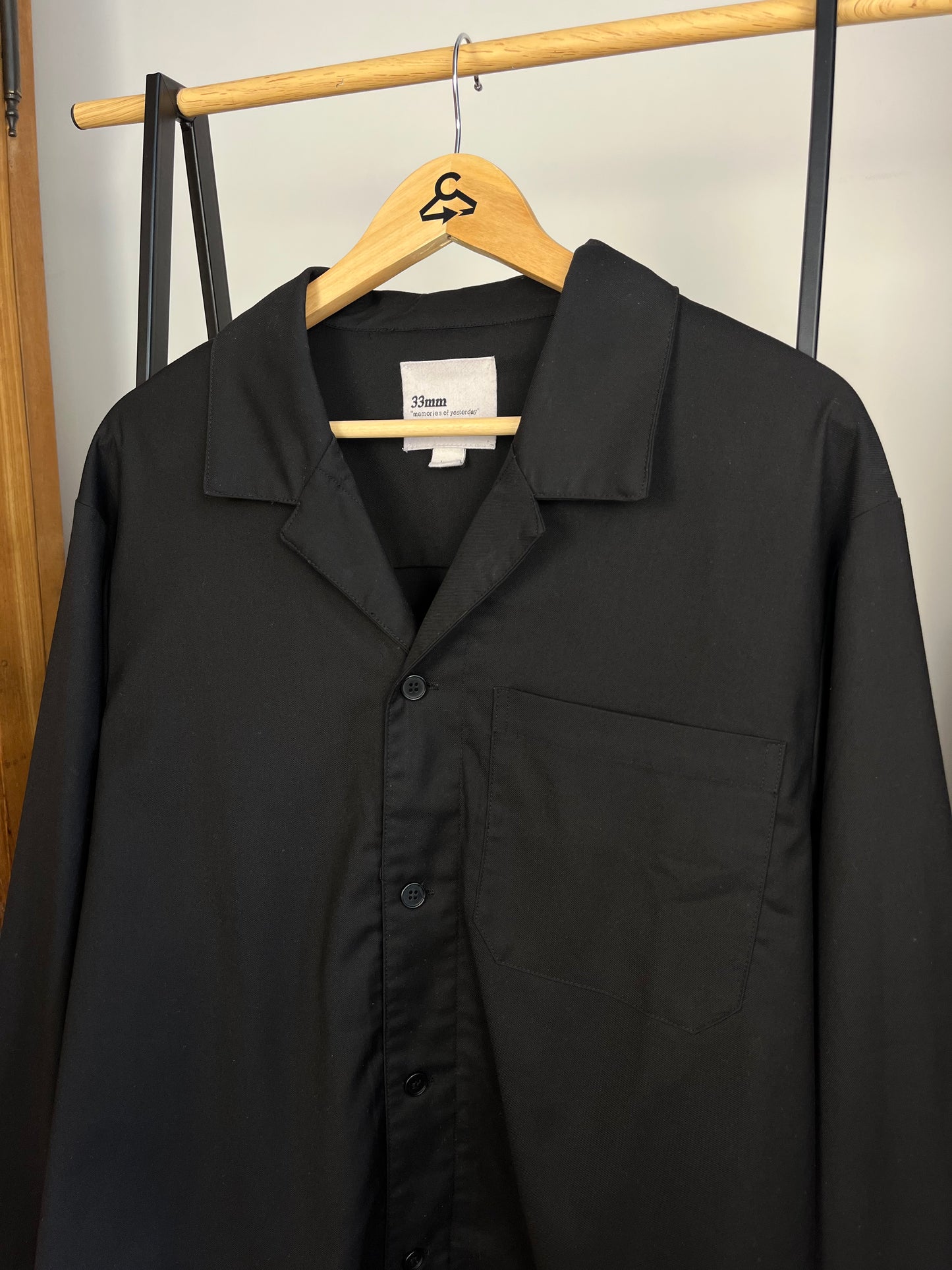 33mm Black Shirt - Large