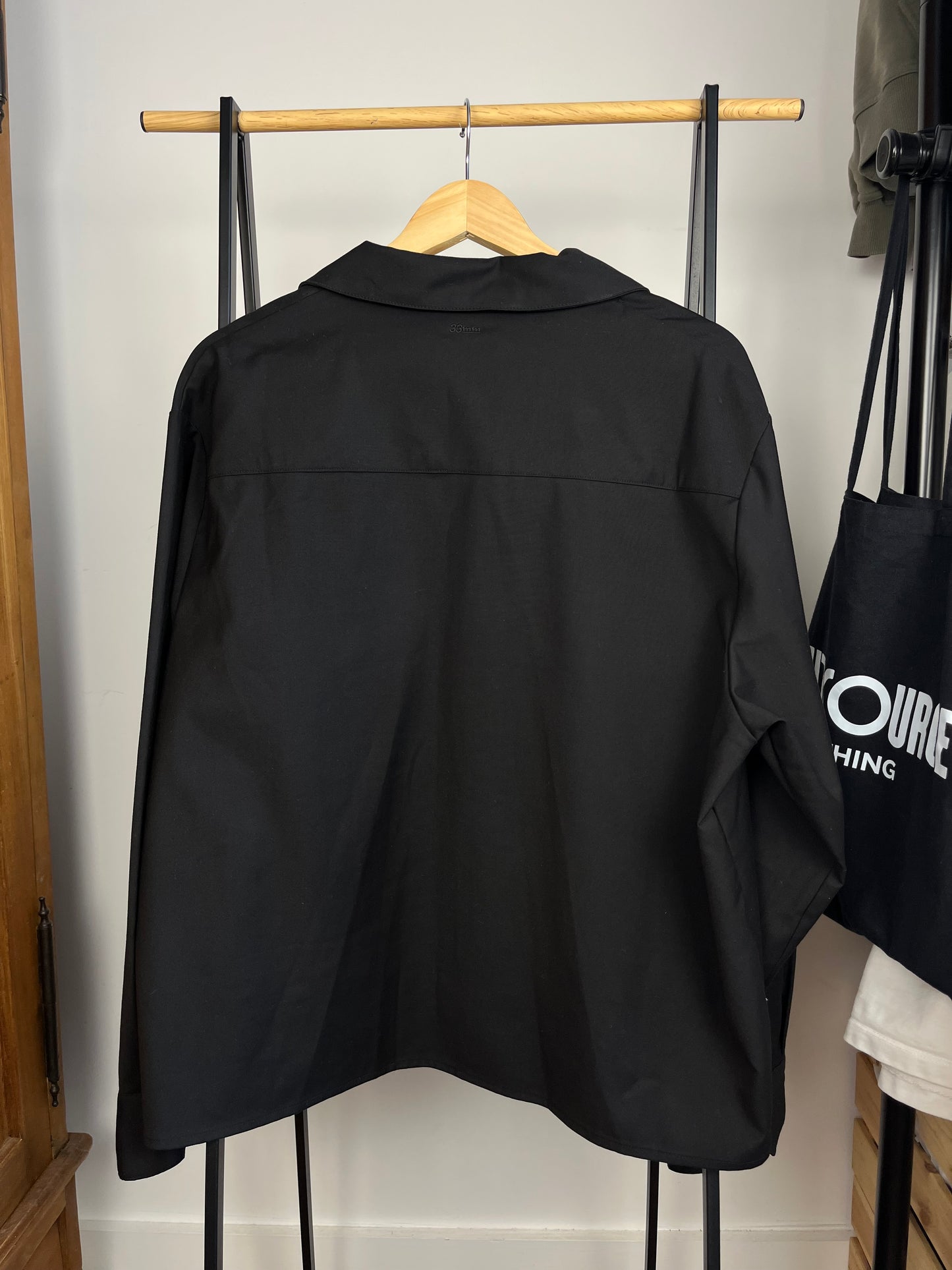33mm Black Shirt - Large