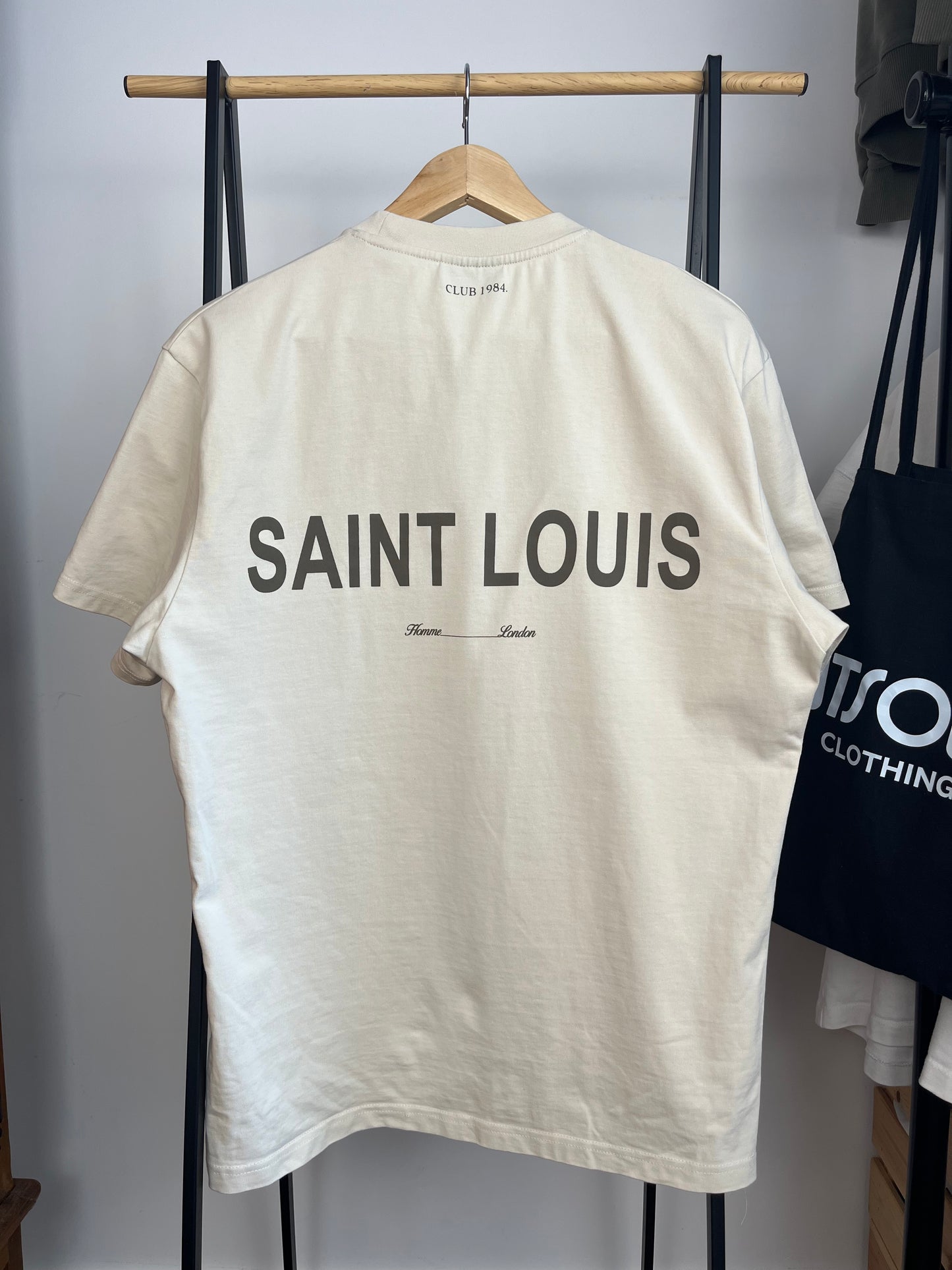 Club 1984 Beige/Cream T-Shirt - Medium