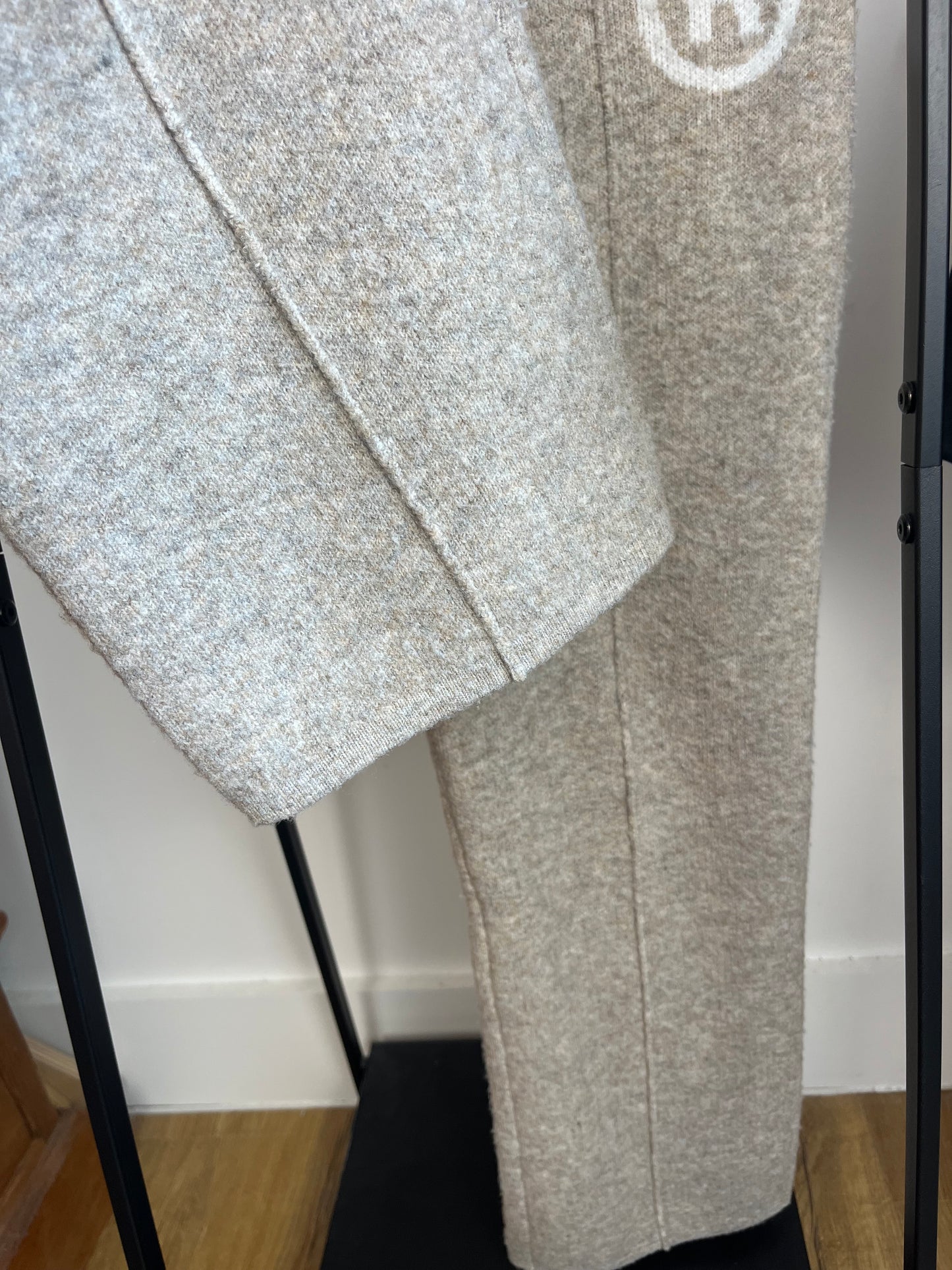 RMDY Beige/Oatmeal Knit Joggers - Small
